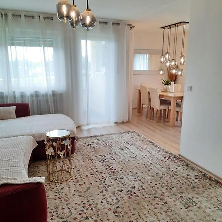 Moderne 3Zimmer Wohnung, In Koenigsbrunn Bei Augsburg Экстерьер фото