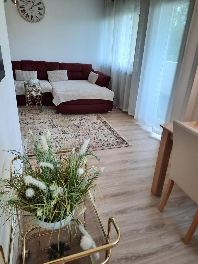 Moderne 3Zimmer Wohnung, In Koenigsbrunn Bei Augsburg Экстерьер фото